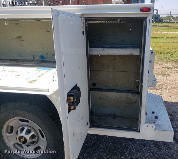 image for item DP8050 2012 Chevrolet Silverado 2500HD  utility bed pickup truck