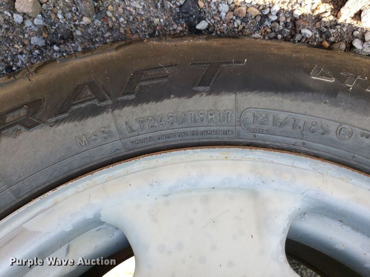 image for item DP8050 2012 Chevrolet Silverado 2500HD  utility bed pickup truck