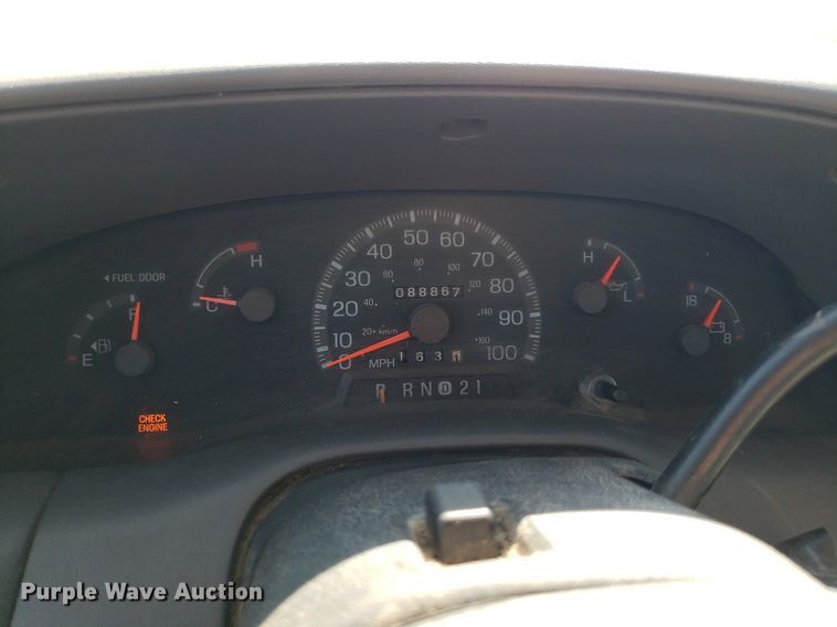 image for item DP8052 1998 Ford F150  SuperCab pickup truck