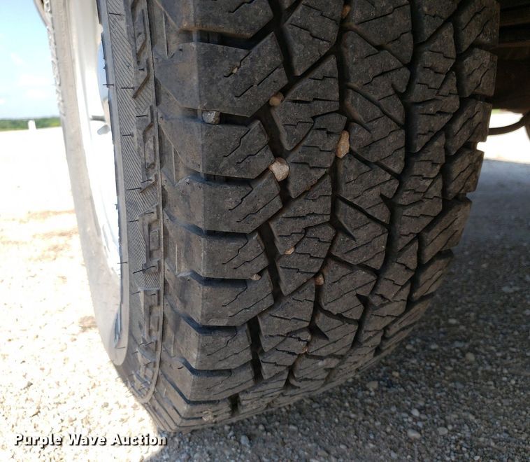 image for item DP8052 1998 Ford F150  SuperCab pickup truck