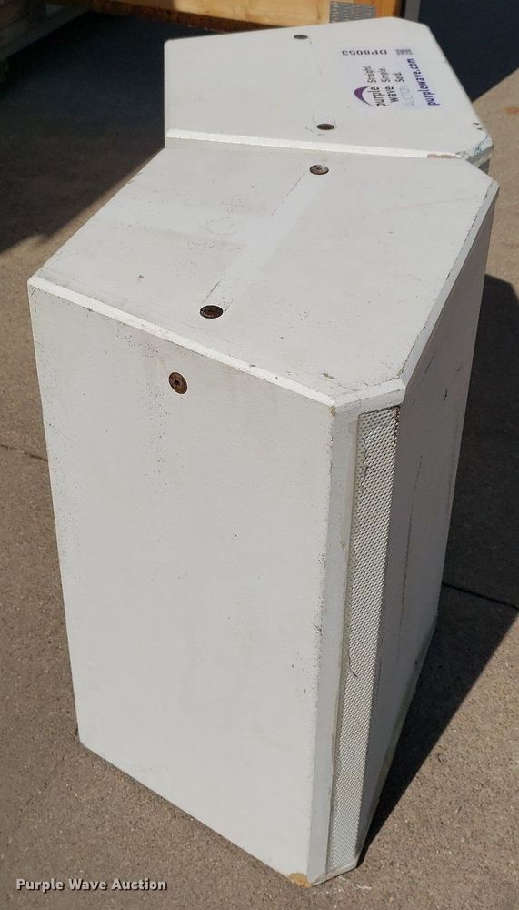 image for item DP8053 (2) Yorkville Pulse 12 speakers