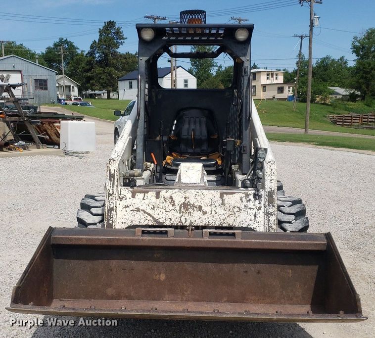 image for item DP8058 1990 Bobcat 843  skid steer loader