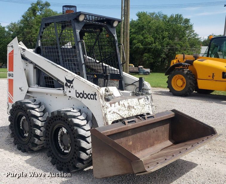 image for item DP8058 1990 Bobcat 843  skid steer loader