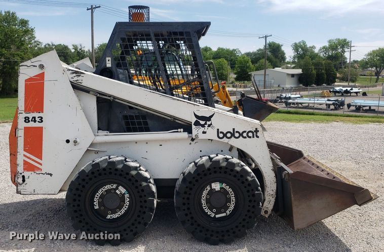 image for item DP8058 1990 Bobcat 843  skid steer loader