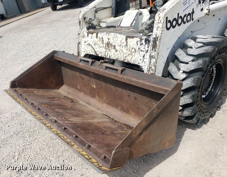 image for item DP8058 1990 Bobcat 843  skid steer loader
