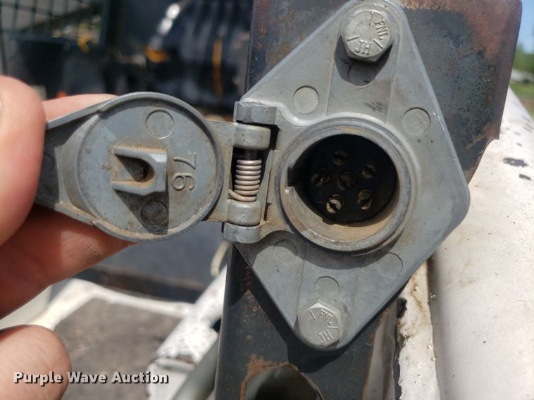 image for item DP8058 1990 Bobcat 843  skid steer loader