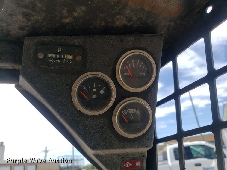 image for item DP8058 1990 Bobcat 843  skid steer loader