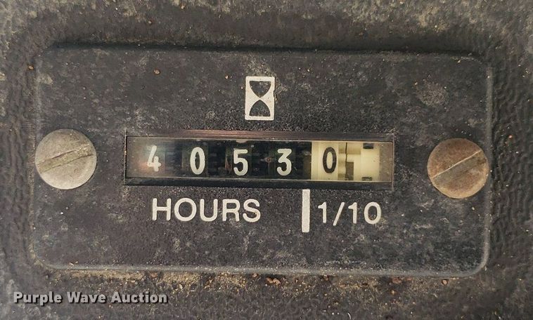 image for item DP8058 1990 Bobcat 843  skid steer loader