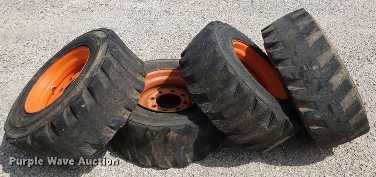 image for item DP8058 1990 Bobcat 843  skid steer loader