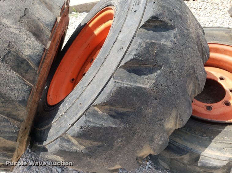 image for item DP8058 1990 Bobcat 843  skid steer loader