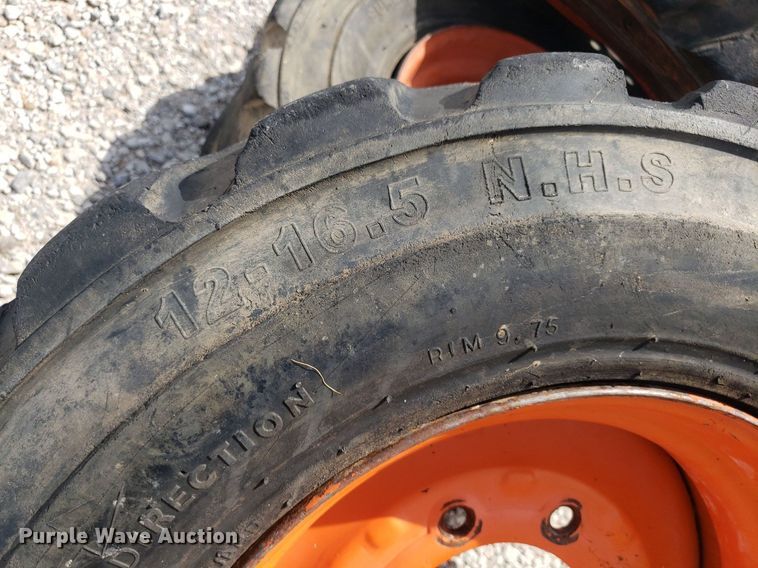 image for item DP8058 1990 Bobcat 843  skid steer loader