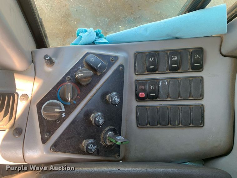 image for item DP8656 2007 Volvo G930  motor grader