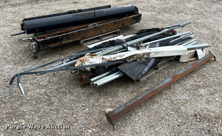 image for item IA9214 (4) roll tarps