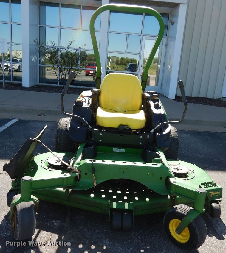 image for item IB9813 2016 John Deere Z970R  ZTR lawn mower