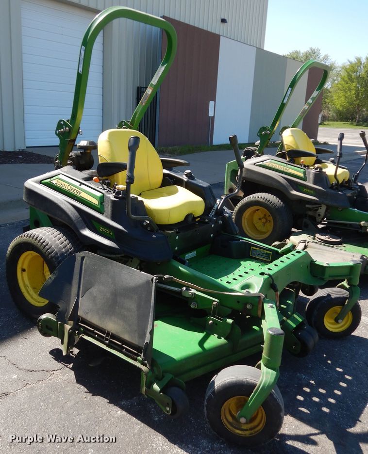 image for item IB9813 2016 John Deere Z970R  ZTR lawn mower