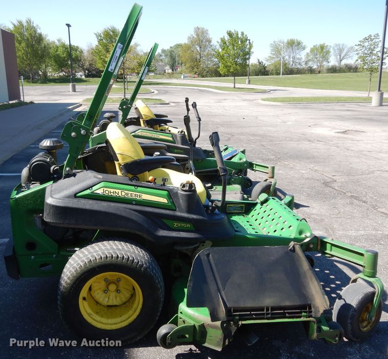 image for item IB9813 2016 John Deere Z970R  ZTR lawn mower