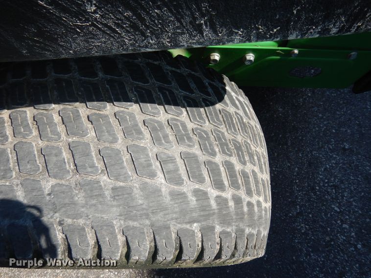 image for item IB9813 2016 John Deere Z970R  ZTR lawn mower