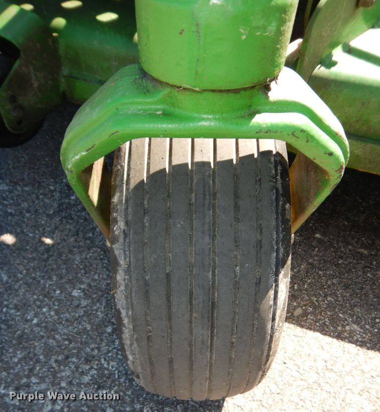 image for item IB9813 2016 John Deere Z970R  ZTR lawn mower