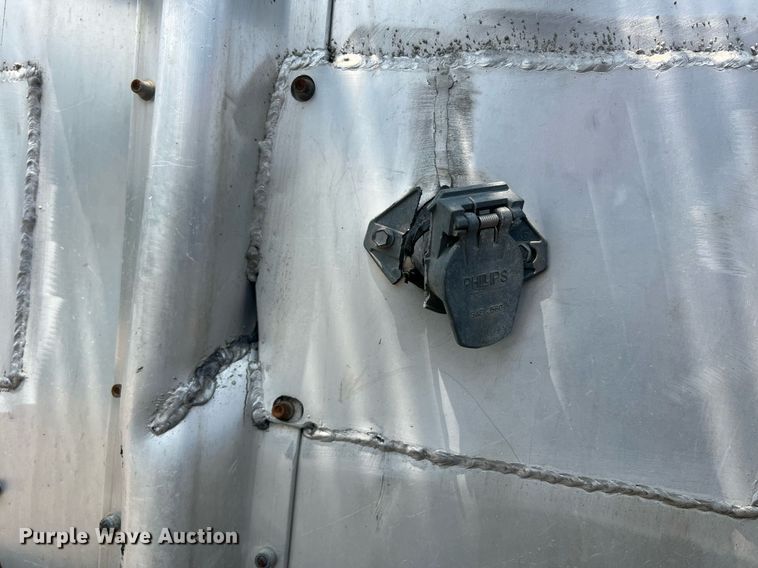 image for item II9019 2001 Wilkens 50130A0TW  walking floor trailer