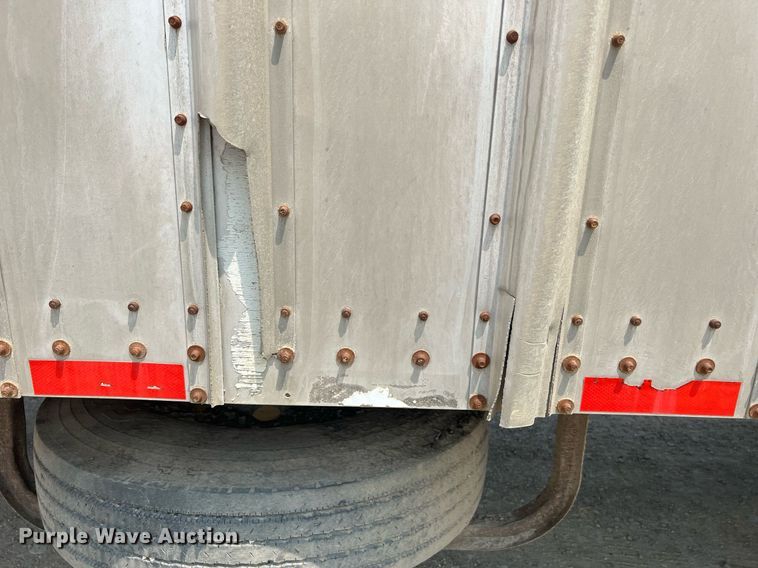 image for item II9019 2001 Wilkens 50130A0TW  walking floor trailer