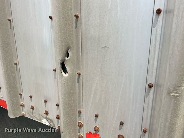 image for item II9019 2001 Wilkens 50130A0TW  walking floor trailer