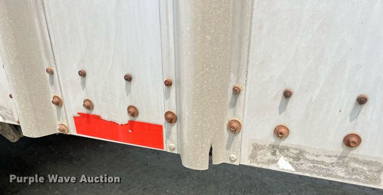 image for item II9019 2001 Wilkens 50130A0TW  walking floor trailer