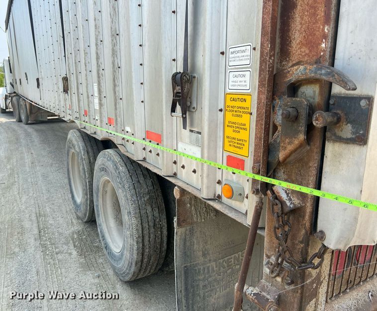 image for item II9019 2001 Wilkens 50130A0TW  walking floor trailer