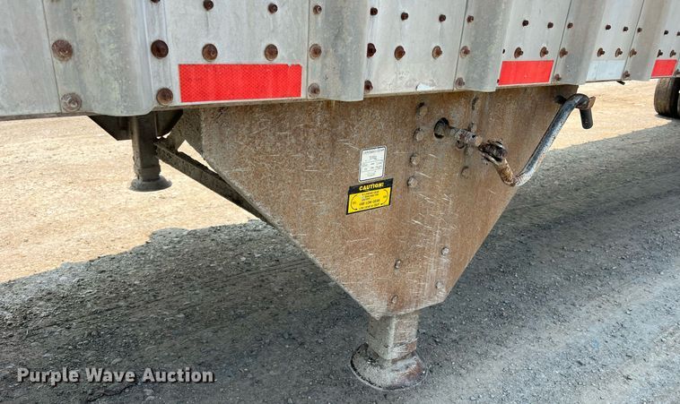 image for item II9019 2001 Wilkens 50130A0TW  walking floor trailer