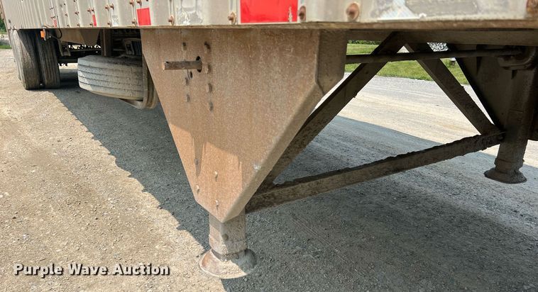 image for item II9019 2001 Wilkens 50130A0TW  walking floor trailer