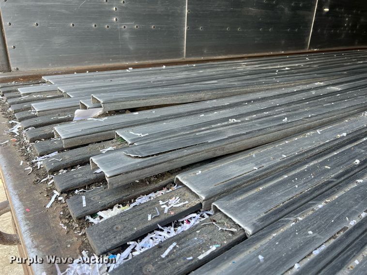 image for item II9019 2001 Wilkens 50130A0TW  walking floor trailer