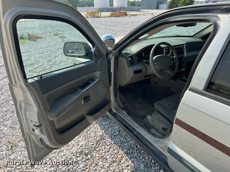 image for item II9147 2009 Jeep Grand Cherokee Laredo  SUV