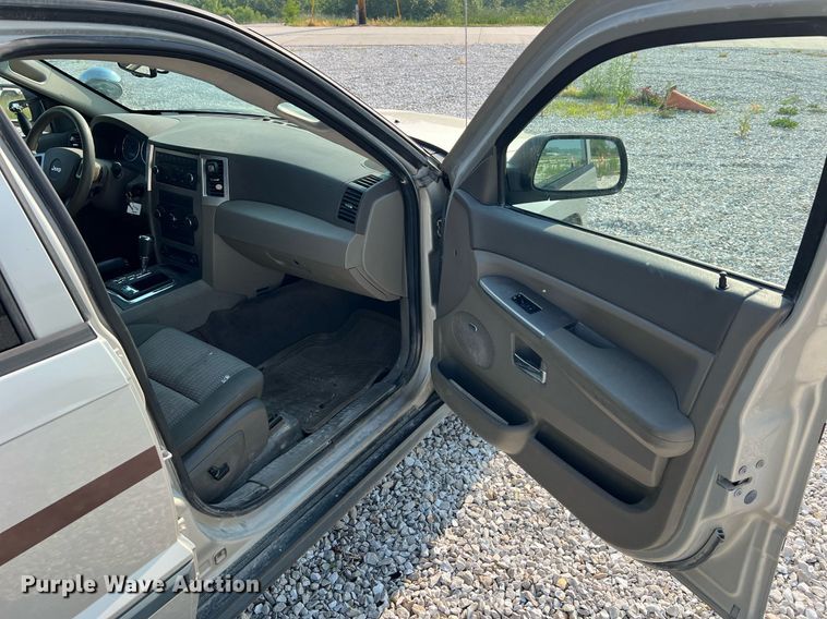 image for item II9147 2009 Jeep Grand Cherokee Laredo  SUV