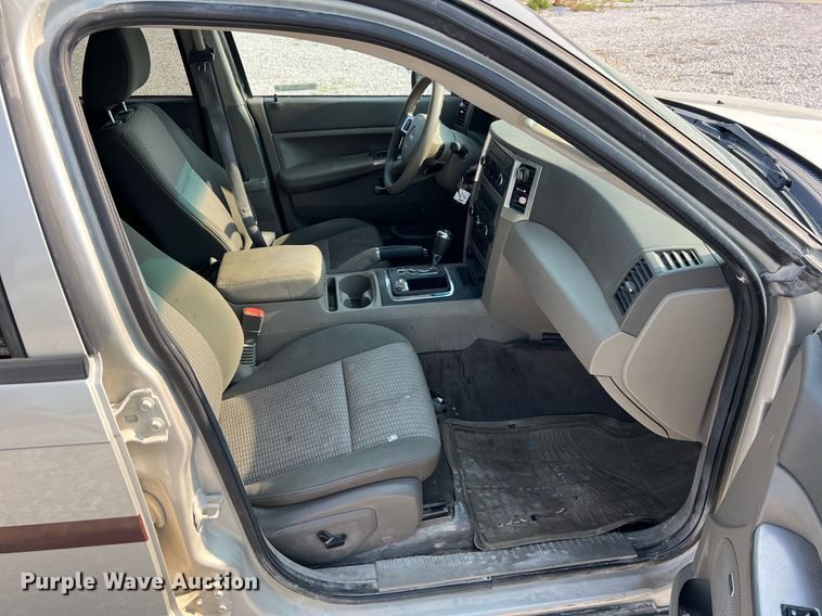 image for item II9147 2009 Jeep Grand Cherokee Laredo  SUV