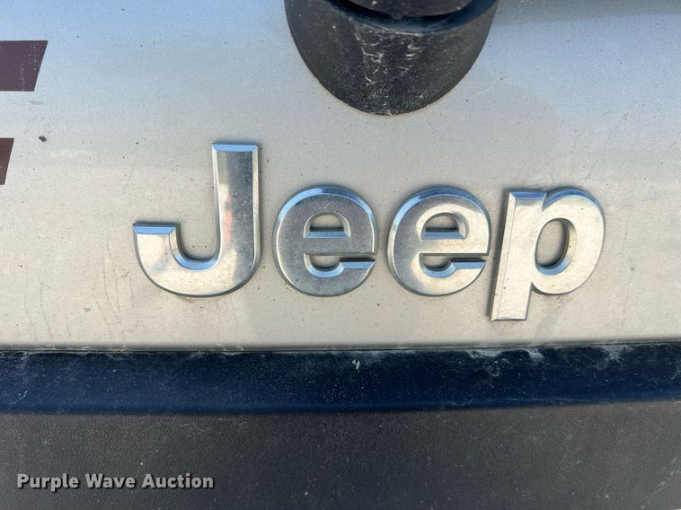 image for item II9147 2009 Jeep Grand Cherokee Laredo  SUV