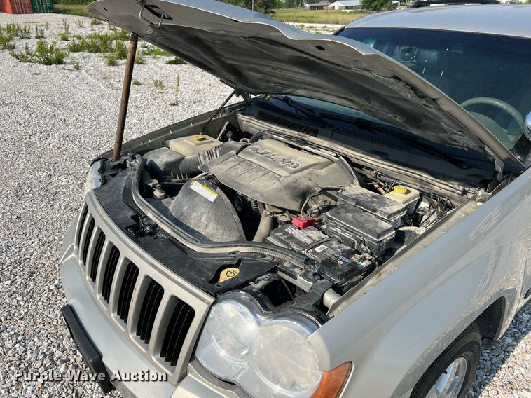 image for item II9147 2009 Jeep Grand Cherokee Laredo  SUV