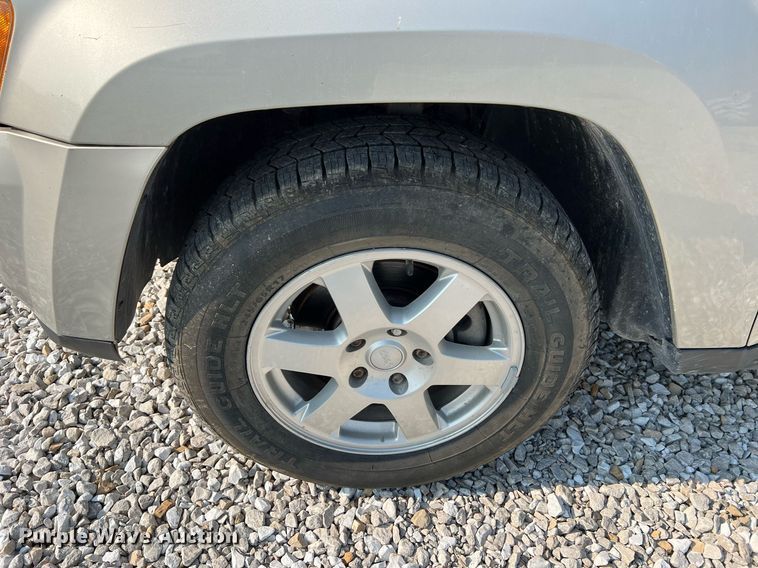 image for item II9147 2009 Jeep Grand Cherokee Laredo  SUV