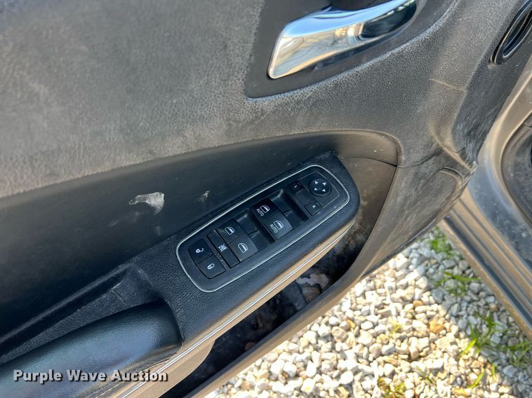 image for item II9148 2011 Dodge Charger Police