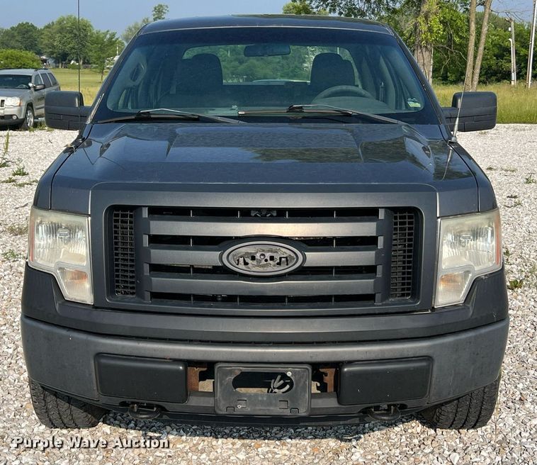image for item II9149 2010 Ford F150 XL  SuperCrew pickup truck