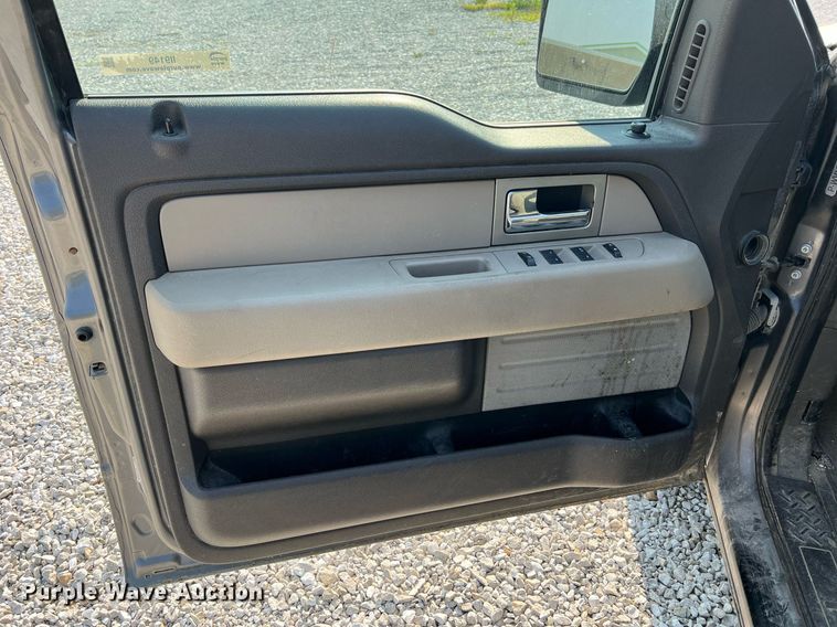 image for item II9149 2010 Ford F150 XL  SuperCrew pickup truck