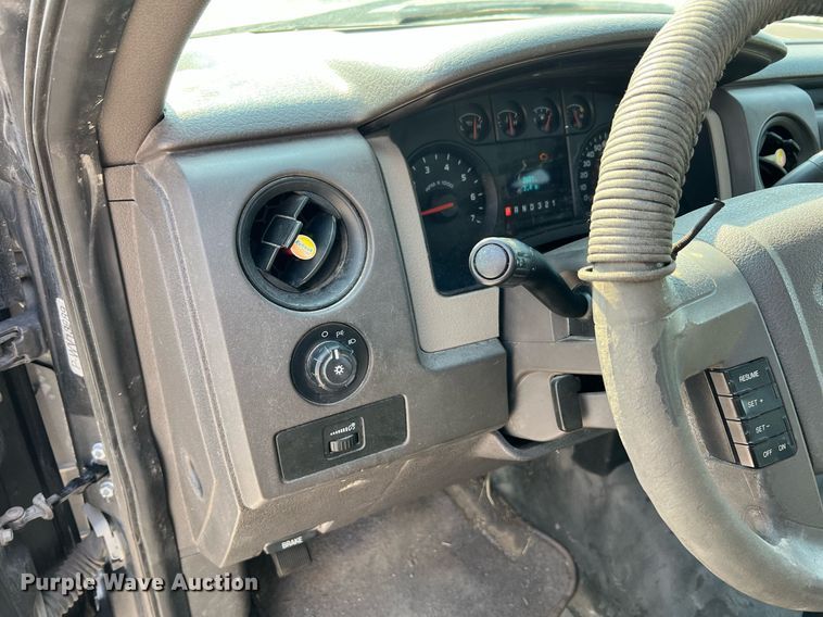 image for item II9149 2010 Ford F150 XL  SuperCrew pickup truck