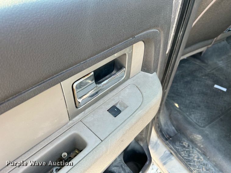 image for item II9149 2010 Ford F150 XL  SuperCrew pickup truck