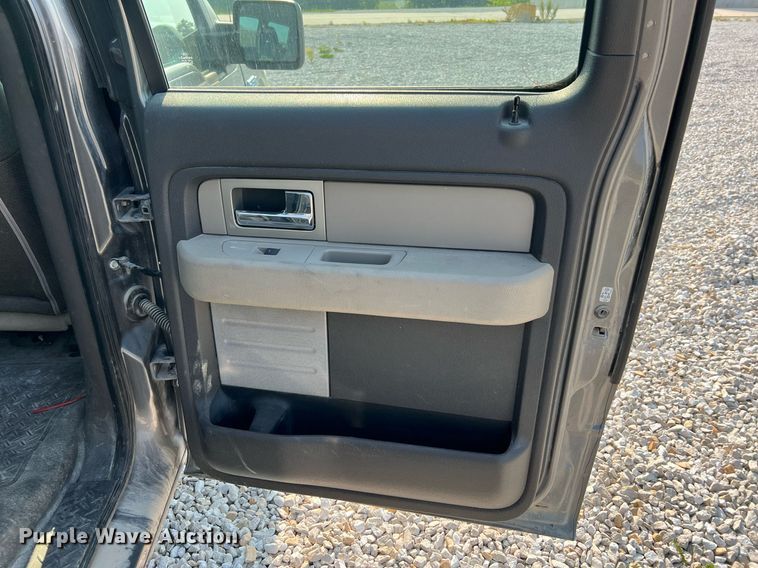 image for item II9149 2010 Ford F150 XL  SuperCrew pickup truck