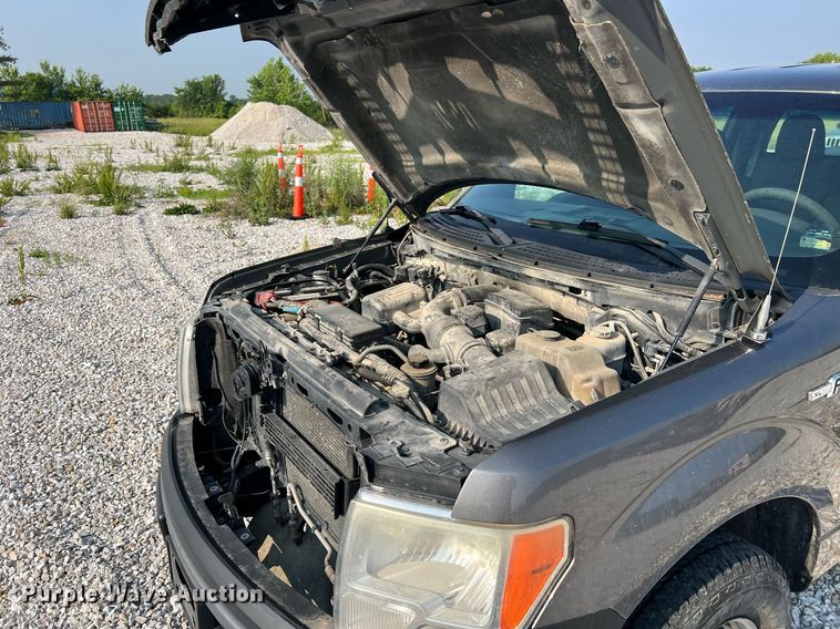 image for item II9149 2010 Ford F150 XL  SuperCrew pickup truck