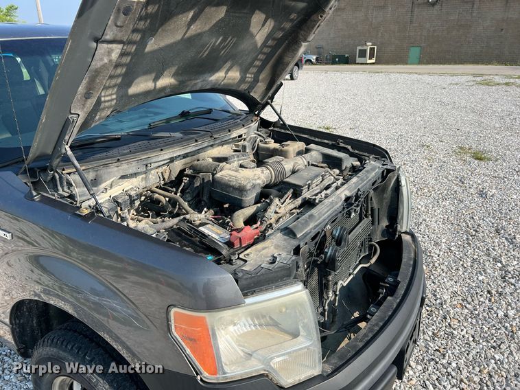 image for item II9149 2010 Ford F150 XL  SuperCrew pickup truck