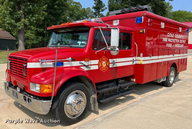 image for item II9156 1997 International 4700  rescue vehicle