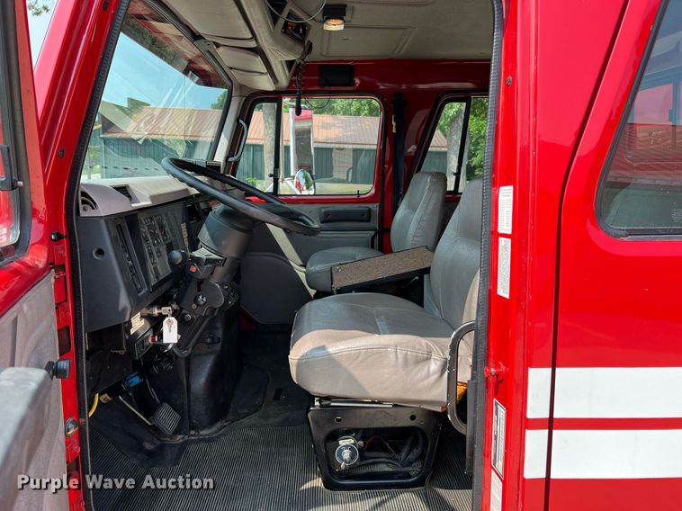 image for item II9156 1997 International 4700  rescue vehicle