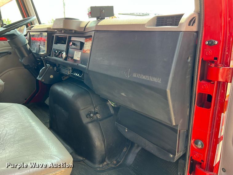 image for item II9156 1997 International 4700  rescue vehicle