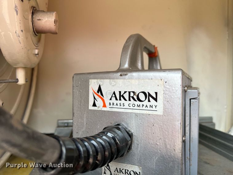 image for item II9156 1997 International 4700  rescue vehicle