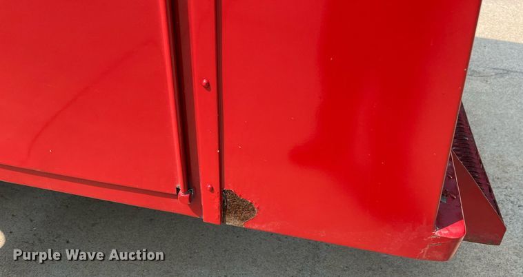 image for item II9156 1997 International 4700  rescue vehicle