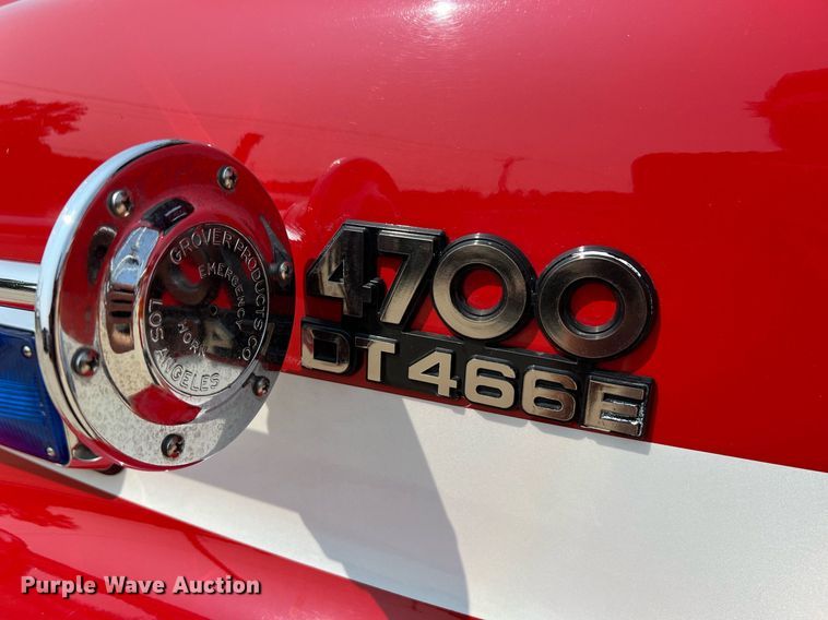 image for item II9156 1997 International 4700  rescue vehicle